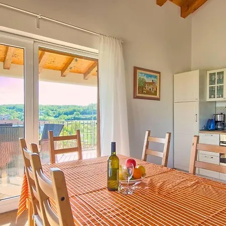 Vila Casa Leone Comfortable Holiday