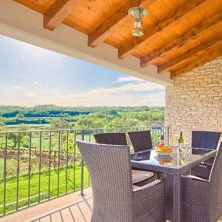 Casa Leone Comfortable Holiday *